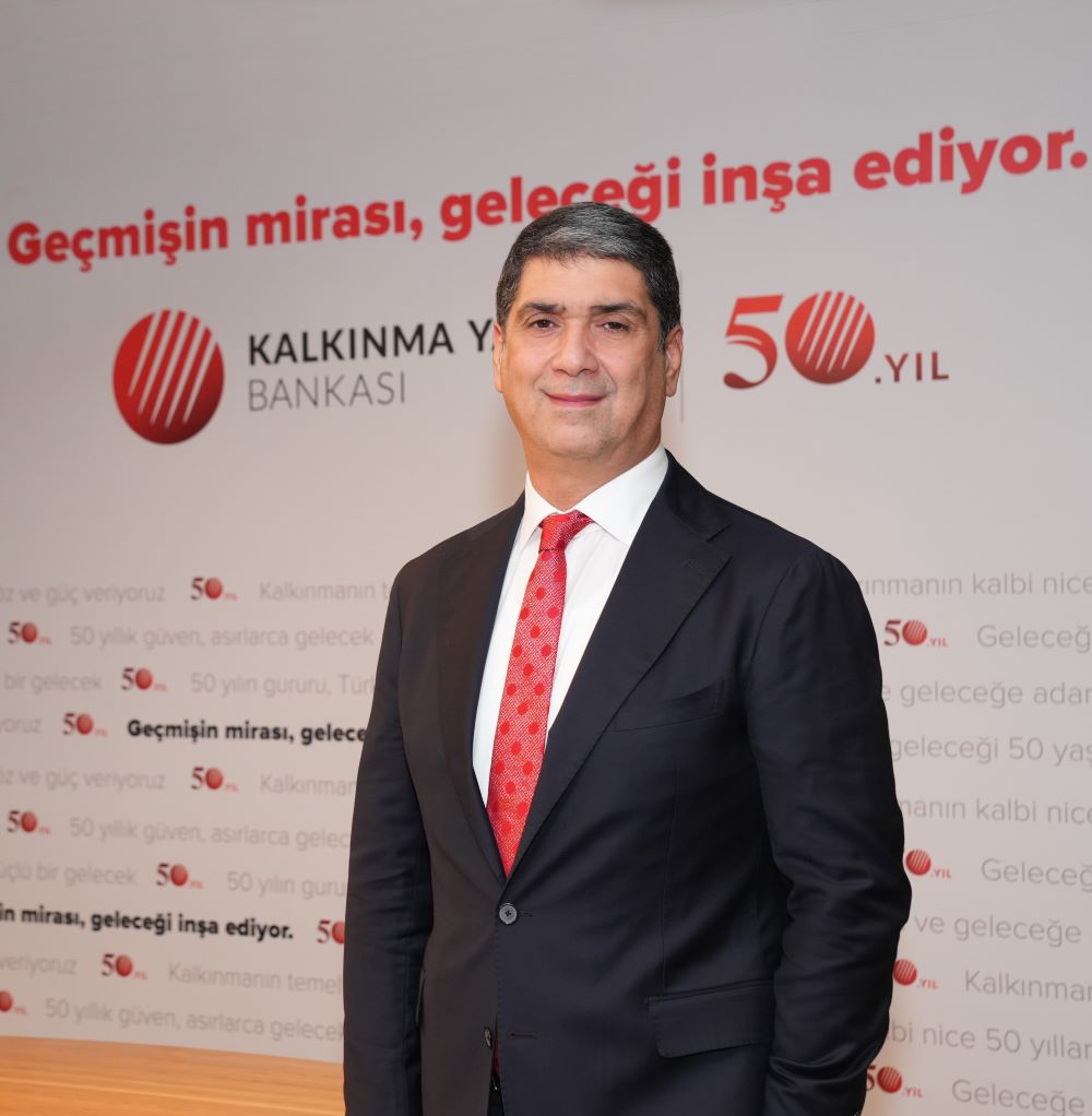 TÜRKİYE KALKINMA VE YATIRIM BANKASI GENEL MÜDÜRÜ İBRAHİM ÖZTOP